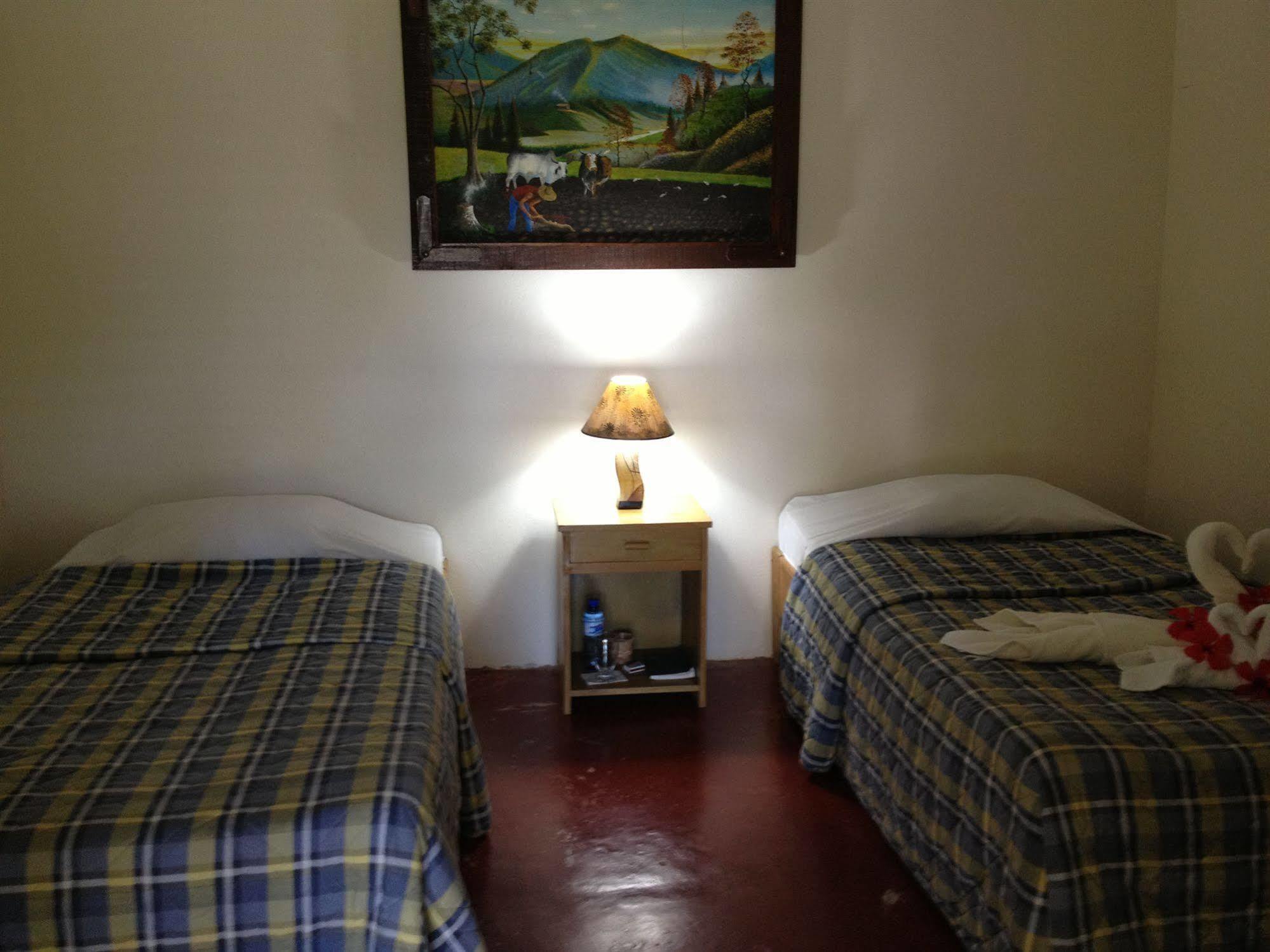 ホテル Rancho Baiguate ハラバコア エクステリア 写真